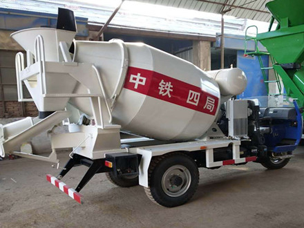 小型混凝土攪拌車罐體無法轉(zhuǎn)動的故障排除方法!