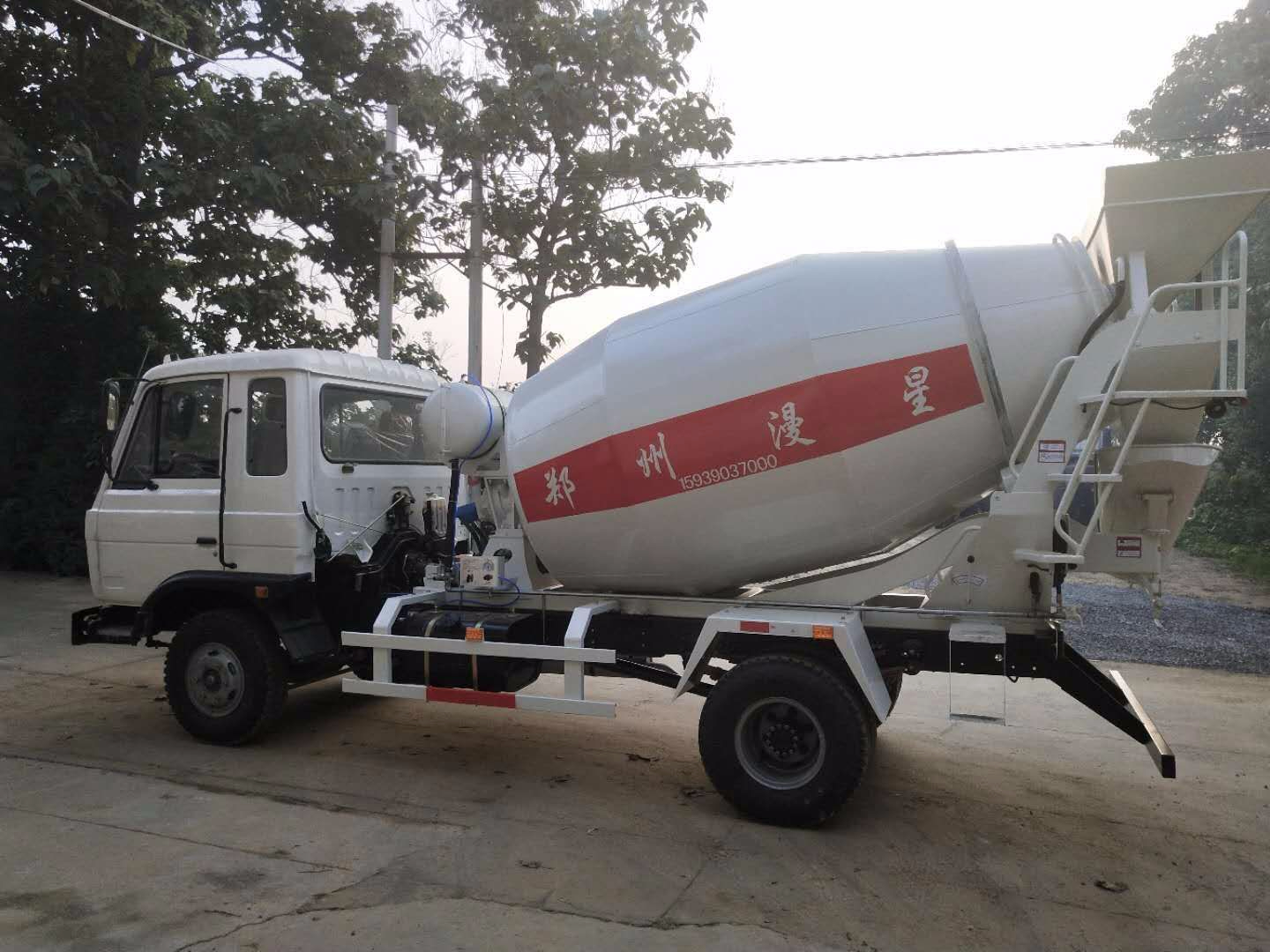 水泥攪拌車散熱器故障如何排除？